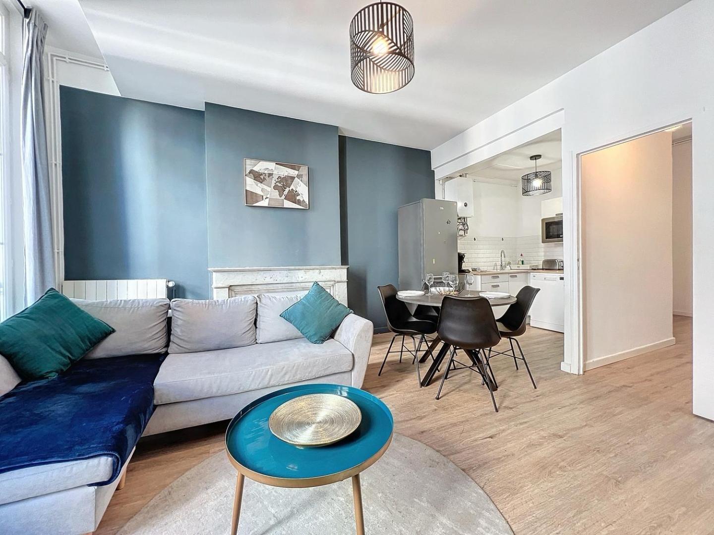 Grand Appartement Central - Trois Chambres - Les Freres De La Loc' Marseille Bagian luar foto