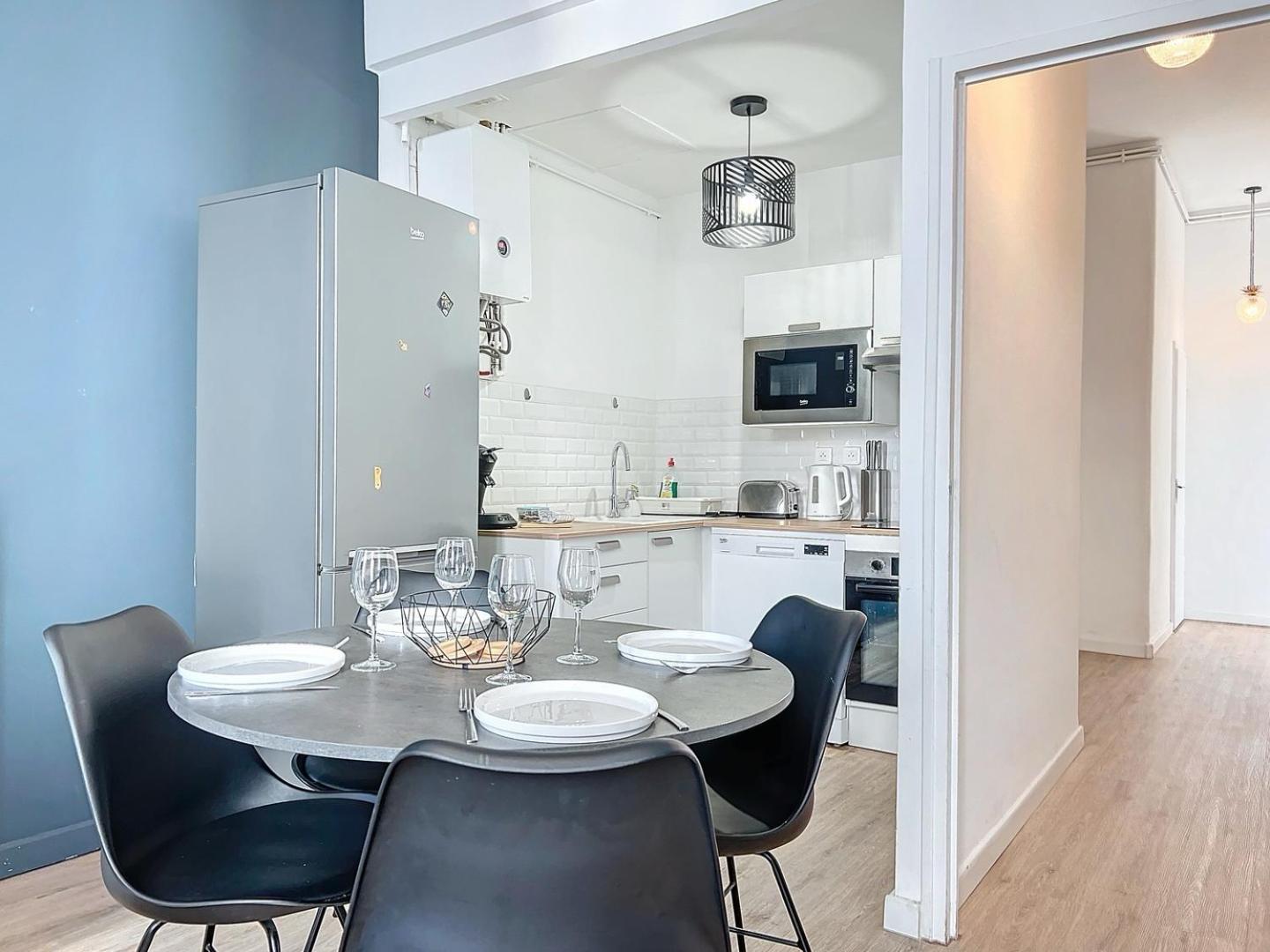 Grand Appartement Central - Trois Chambres - Les Freres De La Loc' Marseille Bagian luar foto