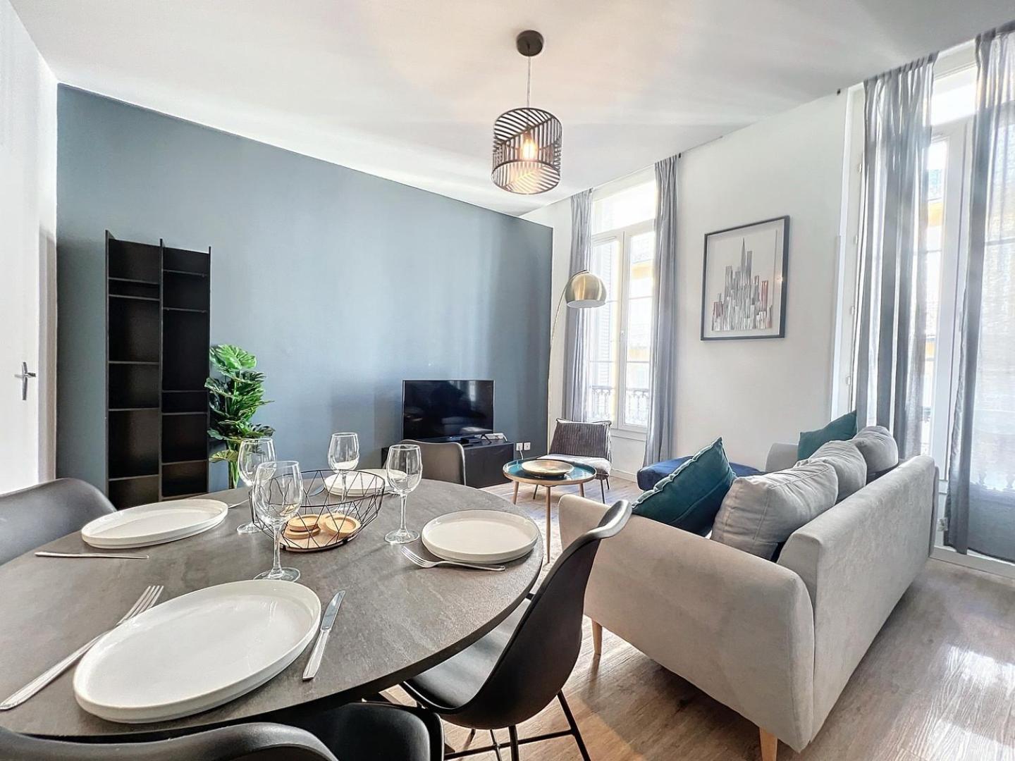 Grand Appartement Central - Trois Chambres - Les Freres De La Loc' Marseille Bagian luar foto